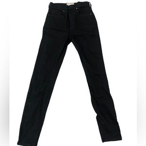 Everlane Sustainable Black denim high rise jeans
